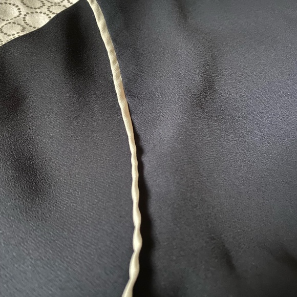Banana Republic Top - Picture 5 of 5